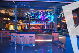 Coco’s Poolhouse Bar